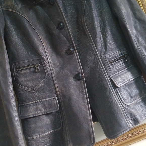 DKNY VINTAGE LEATHER JACKET OLD FASHION. - Picture 2 of 8